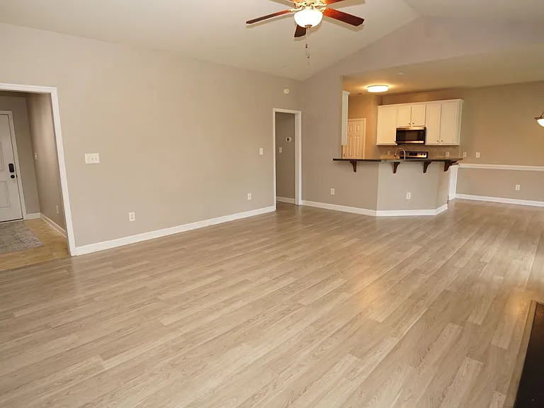 147 Moonstone Ct — Photo 9