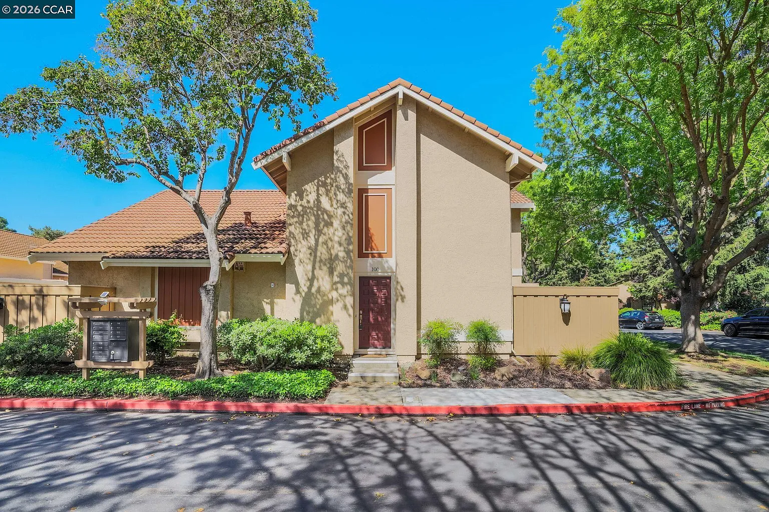 100 Candelero Pl photo 1