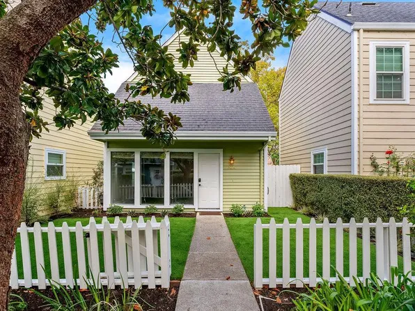 8204 Windmill Farms Drive, Cotati, CA 94931