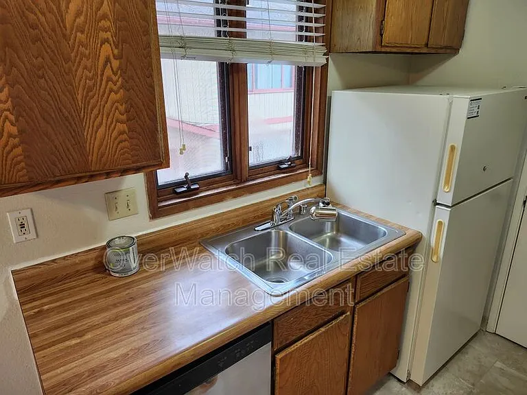 8116 Boundary Ave #C — Photo 5