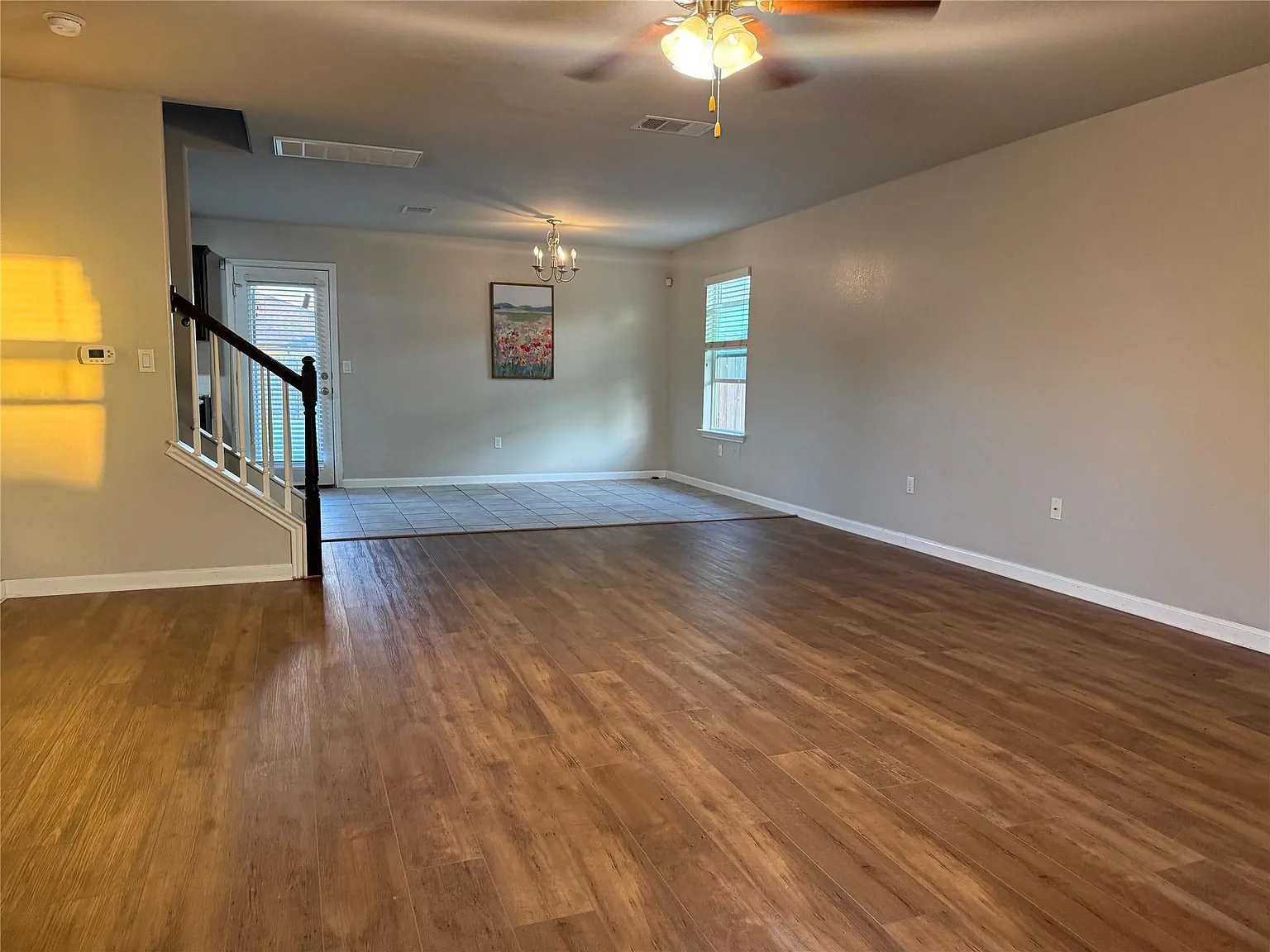 4 bed, 2.5 bath, 1969 sqft, $1,995 — Photo 3