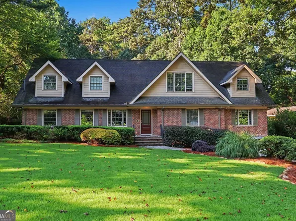 804 Pinetree Dr, Decatur, GA 30030