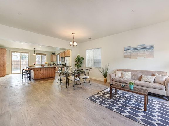 5th image of 8968 Luna Bay Way