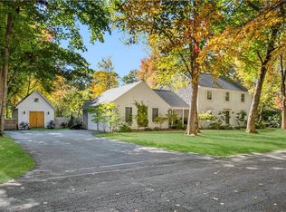 5 Boxwood Ct, Barrington, RI 02806