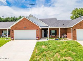 1038 Patriots Lndg, Dandridge, TN 37725