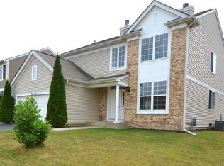 2671 Rosehall Ln, Aurora, IL