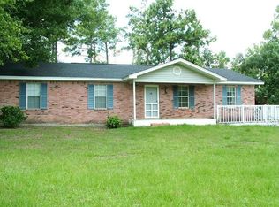 26583 Camille Dr, Pass Christian, MS 39571