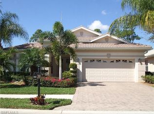 4805 Cerromar Dr, Naples, FL 34112
