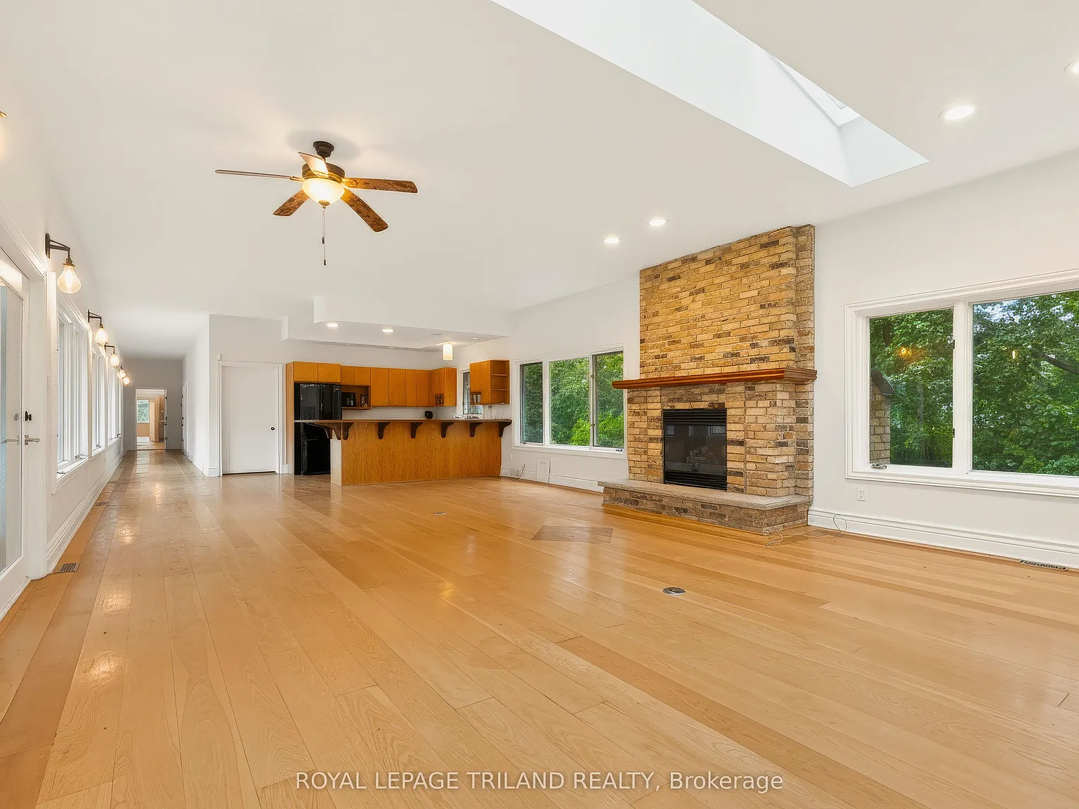 2 bed, $2,000 — Photo 3