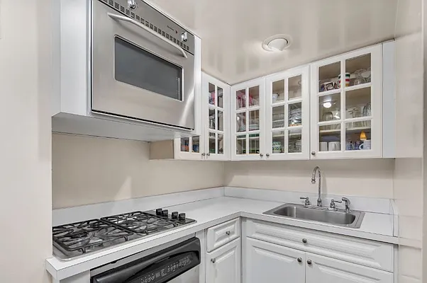 Sold by William J Farmer Inc | media 4