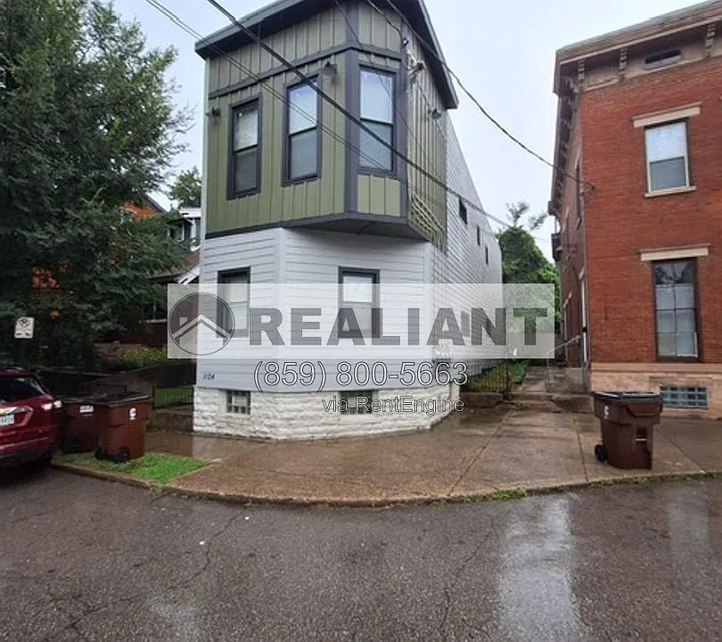 1124 Holman St #2