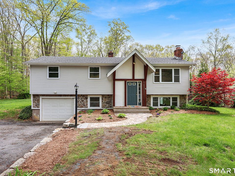 1st image of 30 Lucerne Drive