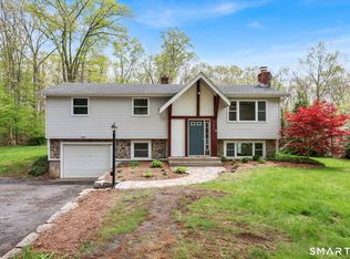 30 Lucerne Drive, Willington, CT 06279