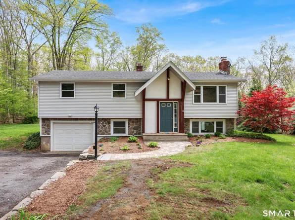 30 Lucerne Drive, Willington, CT 06279