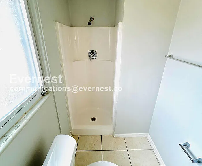 3019 W Meadow St — Photo 17