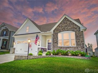 181 Cresting Rd, Fairborn, OH 45324