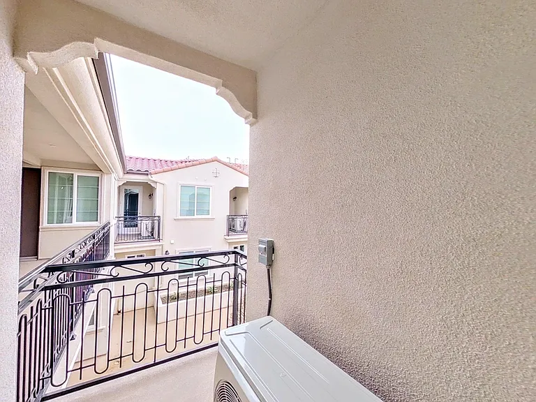 The Views Apartment Homes — Photo 23