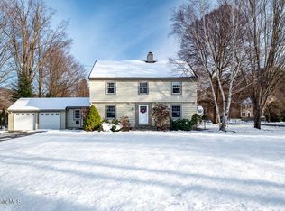 56 Waterman Pl, Williamstown, MA 01267