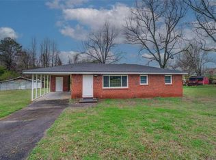 615 Hull Dr SW, Conyers, GA 30094