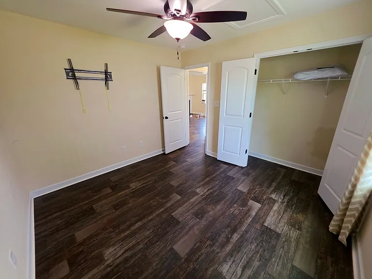 222 Rowland Dr — Photo 7