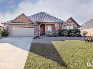 1103 Vista Bell Dr, Cave Springs, AR 72718