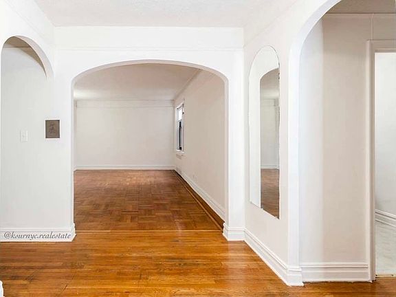 4th image of 47-51 40th St #2E