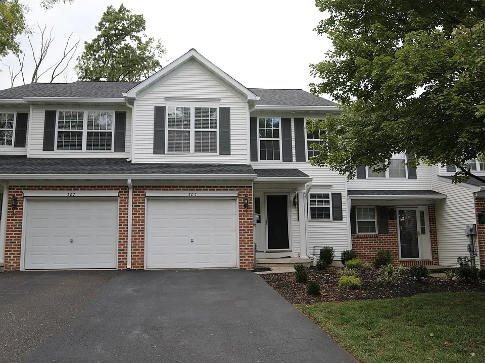 305 Stonebach Ct