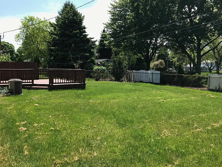 28439 Wexford Dr — Photo 24