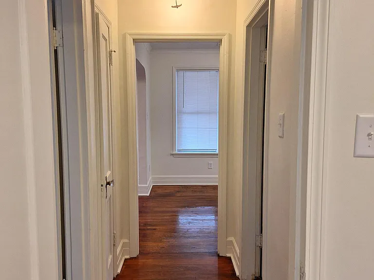 3564 Marion Ave — Photo 10