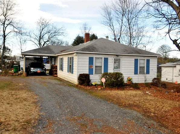 111 Hough St, Charlotte, NC 28214