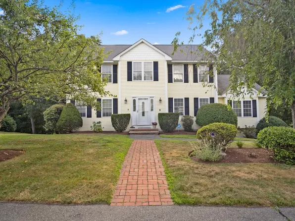 9 Cronin Way, Woburn, MA 01801