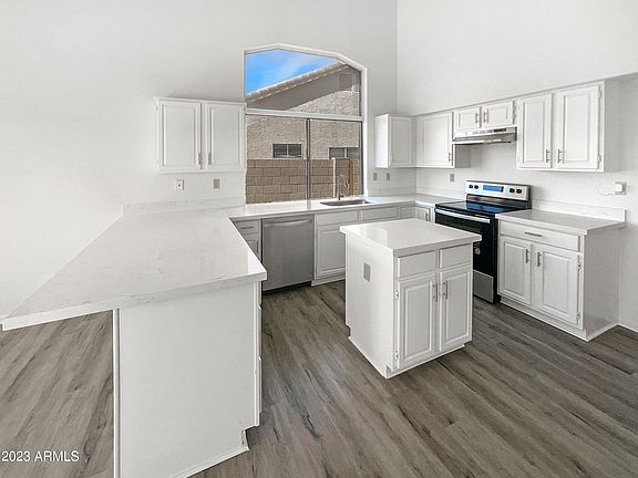 2nd image of 10758 S COOLWATER Drive