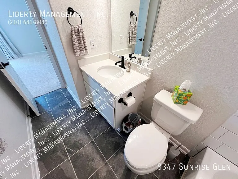 8347 Sunrise Gln — Photo 38