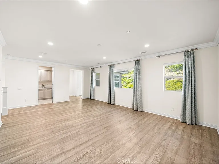 1151 Summit Oak Dr — Photo 35