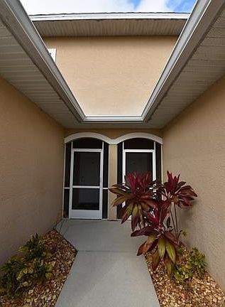 2nd image of 1315 SW 47th Ter #10