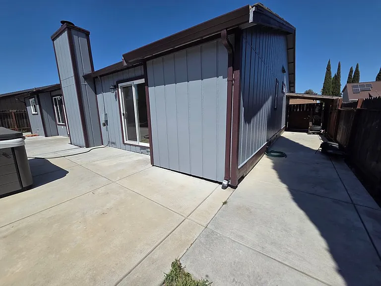 616 Placer Ln — Photo 8