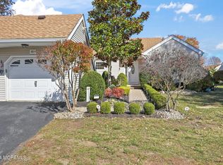 88 Chapel Ln #A, Freehold, NJ 07728