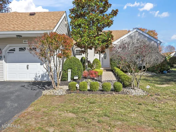 88 Chapel Lane #A, Freehold, NJ 07728