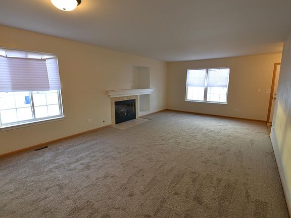 3rd image of 1412 Clifton Dr
