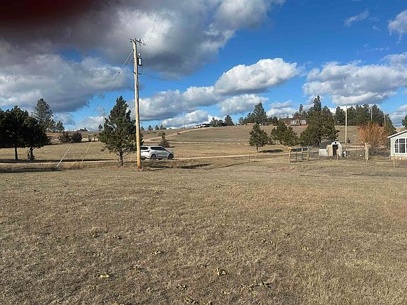 4th image of 27336 Darlene Ct