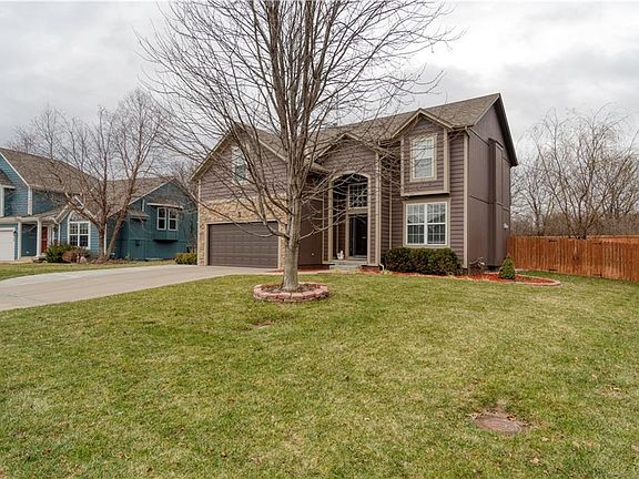 2nd image of 10524 Augusta Dr