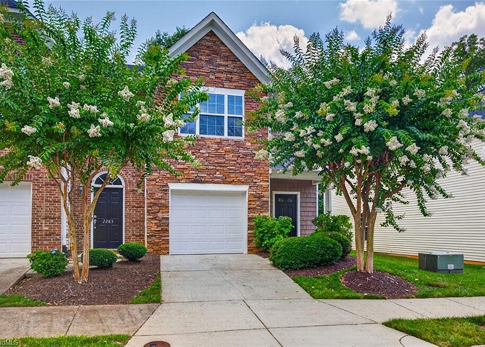 1st image of 2279 Hartfield Cir