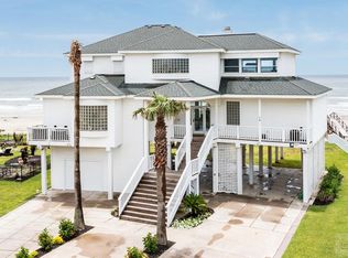 11811 Sunbather Ln, Galveston, TX 77554
