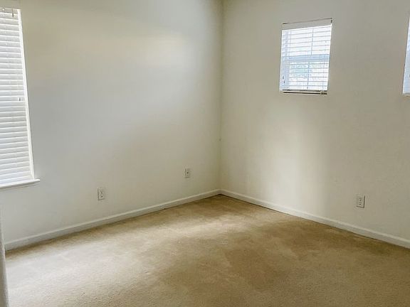 5th image of 4353 Windsong St