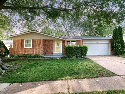 708 Whitewillow Ln, Manchester, MO, 63021