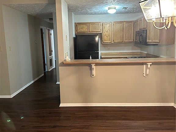5th image of 1849 Tryon Dr Unit 5