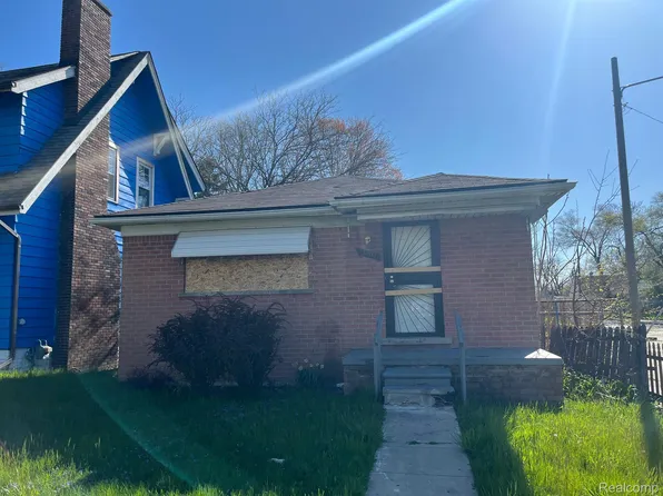13902 Whitcomb St, Detroit, MI 48227