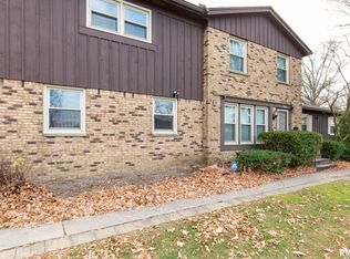 3402 56th Ave, Moline, IL 61265