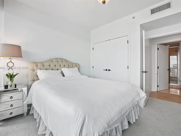 6799 Collins Ave #1106 — Photo 15