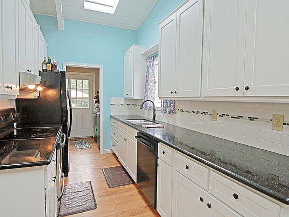 4th image of 1113 NW 52nd St